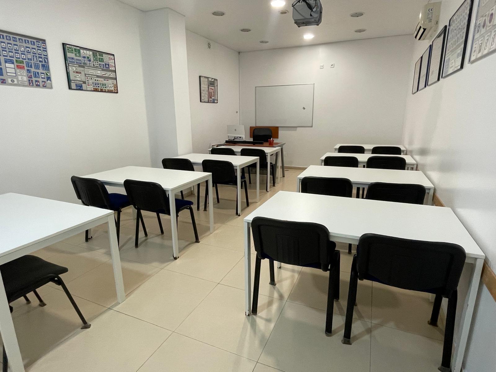 Sala teórica da escola